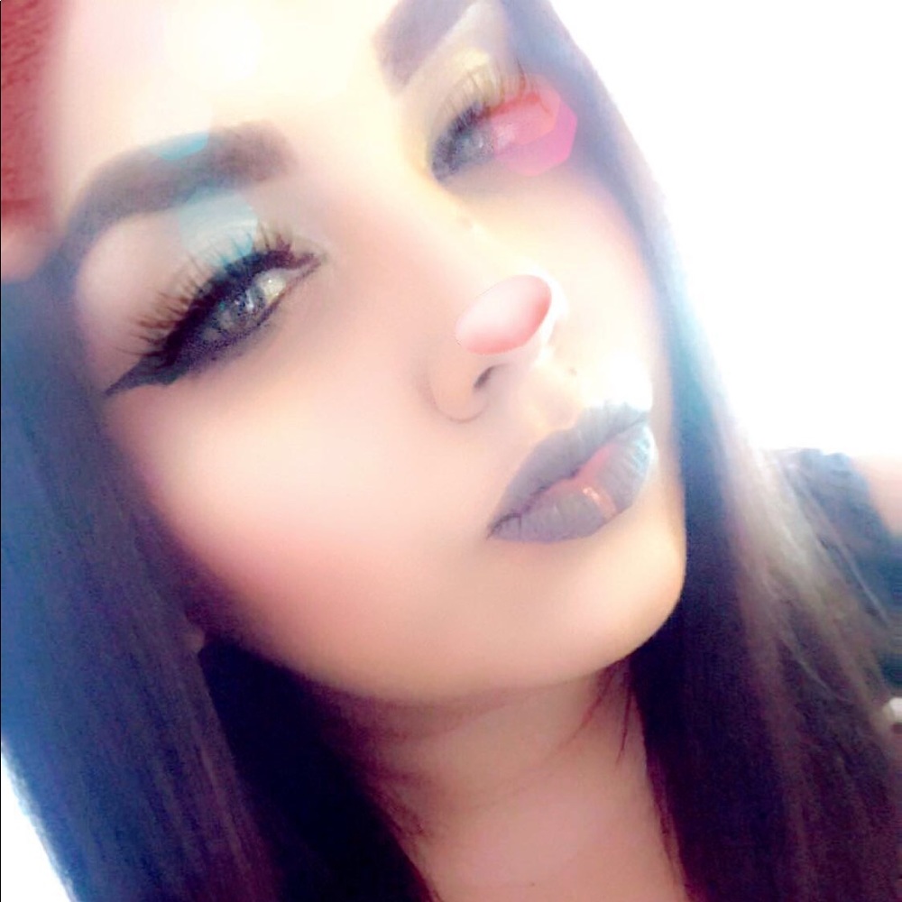 Meet your Posher, Raylene